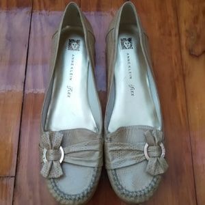 BRAND NEW Anne Klein iflex loafers